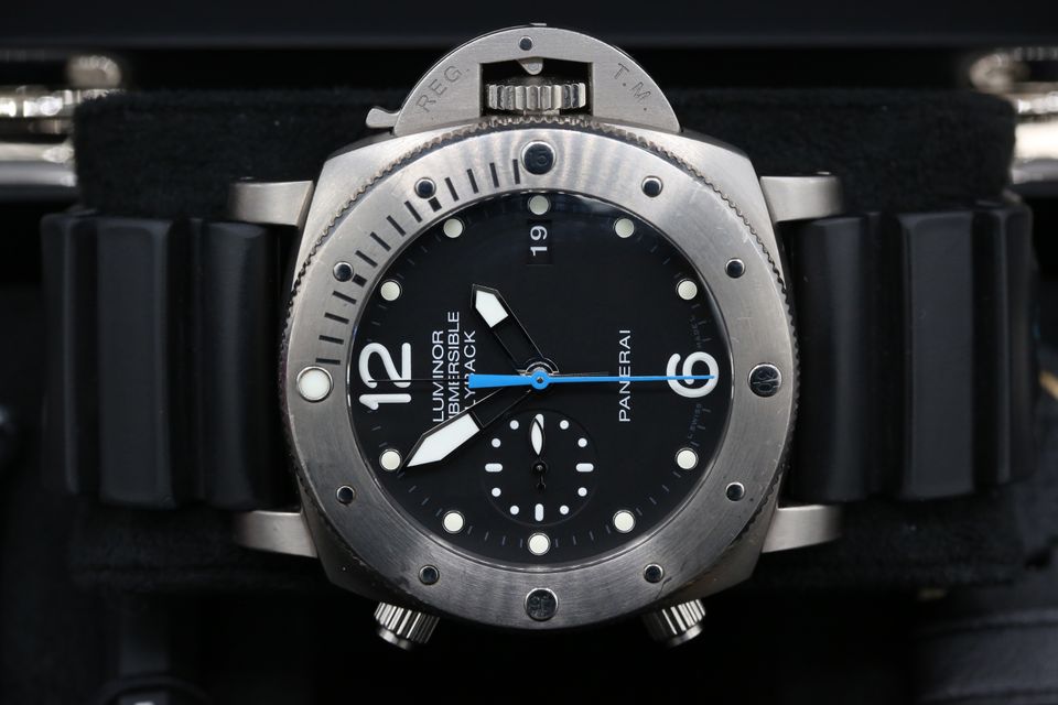 Panerai Luminor Submersible PAM00614 Image 6